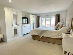 Lower Park Road- click for photo gallery